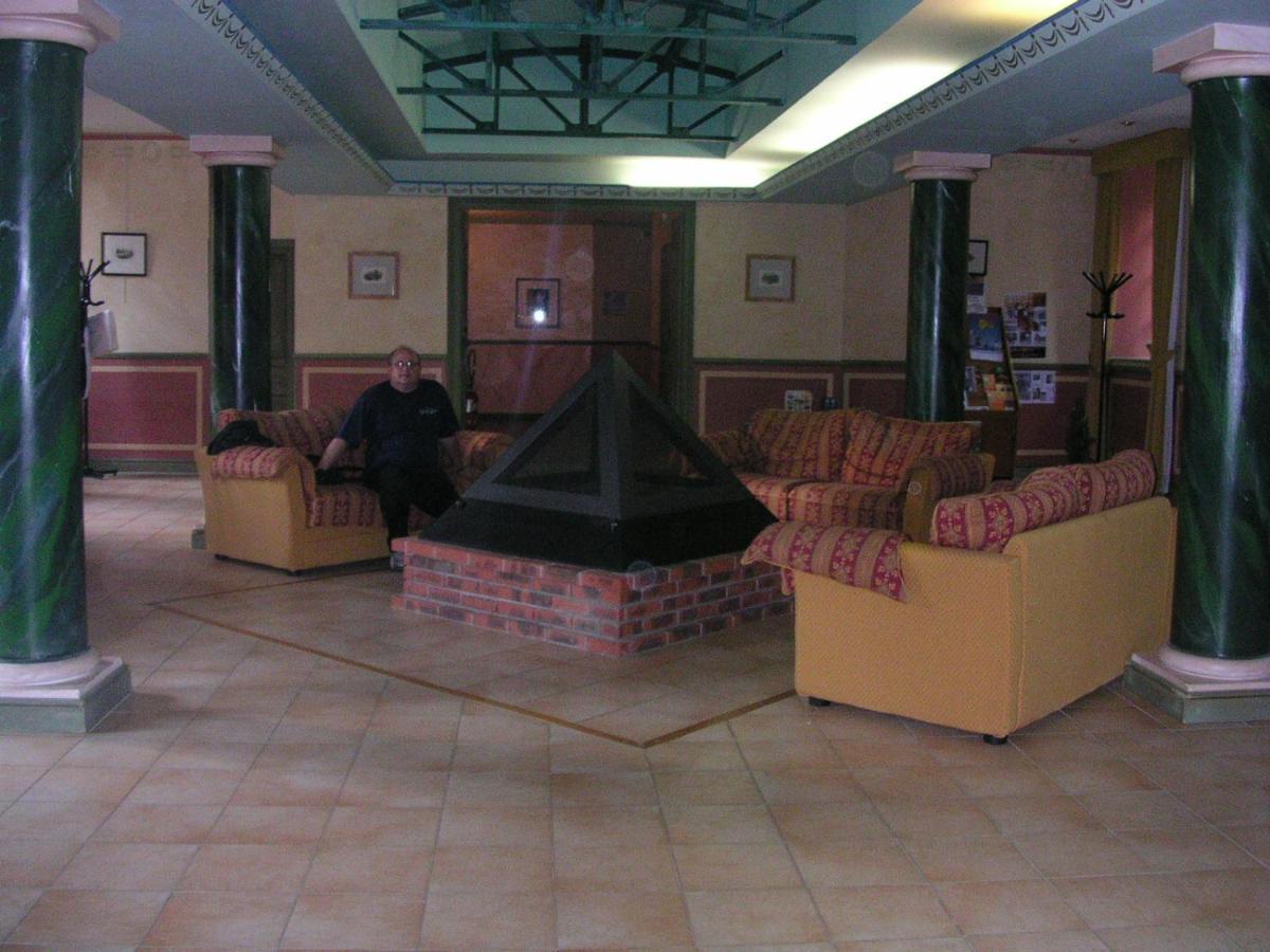Appartement Chateau Des Gipieres มงต์เบริง-เลส์-แบงส์ ภายนอก รูปภาพ